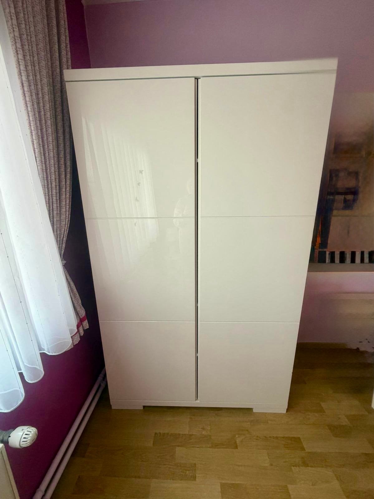 Baby junior kamer kan ook één persoon bed worden, Ophalen, Zo goed als nieuw, Jongetje of Meisje