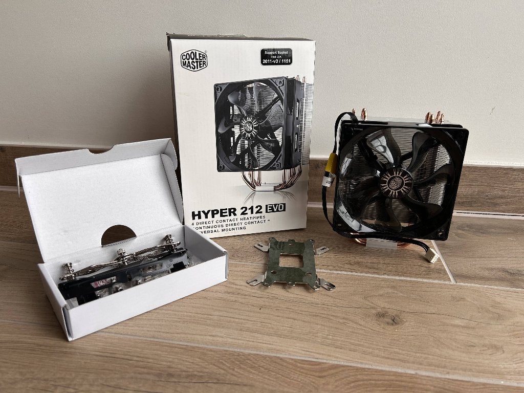 Cooler Master Hyper 212 EVO CPU-koeler, Computers en Software, Computerkoelers, Ophalen of Verzenden, Zo goed als nieuw, Luchtkoeling