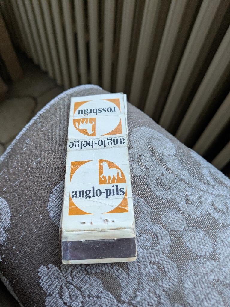 Anglo pils, Verzamelen, Ophalen of Verzenden, Gebruikt, Luciferdoosjes of -merken