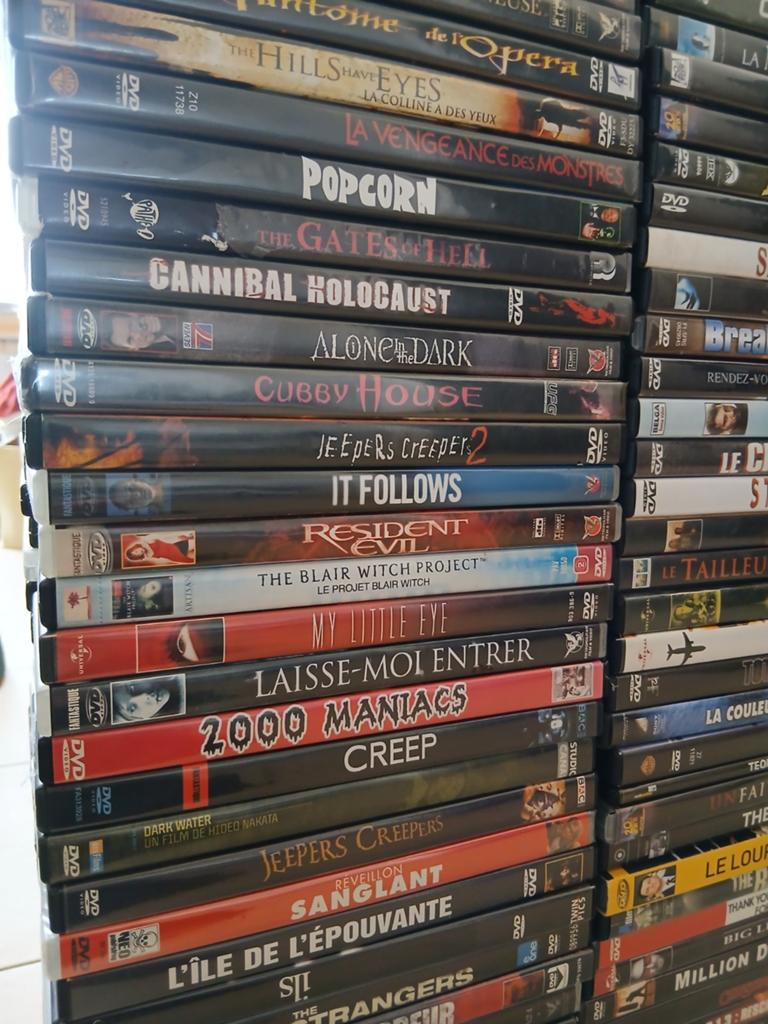 DVD films d’ HORREUR . Titres à voir sur les photos