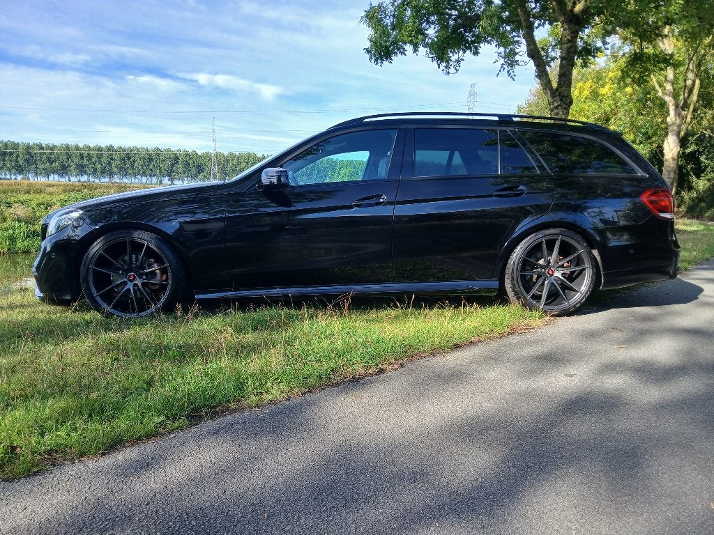 Mercedes-Benz E 200 BlueTEC Avantgarde, Auto's, Euro 5, Achterwielaandrijving, Zwart, 4 cilinders