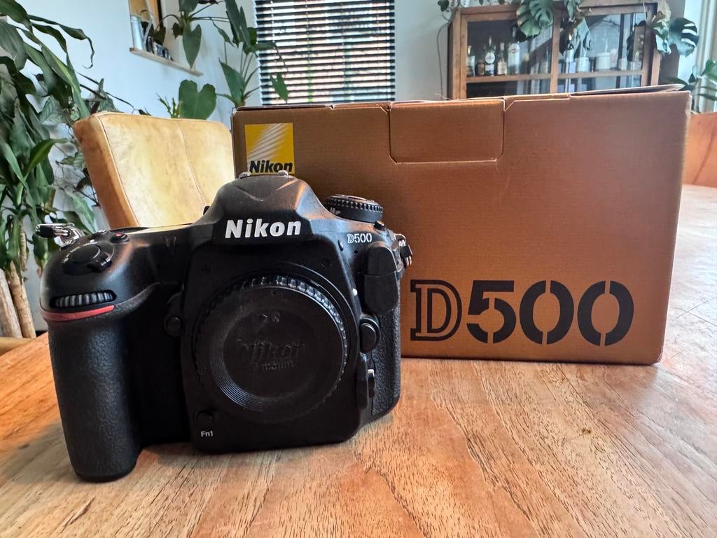 Nikon D500 (30k clicks) en lenzen., Ophalen, Zo goed als nieuw, Nikon