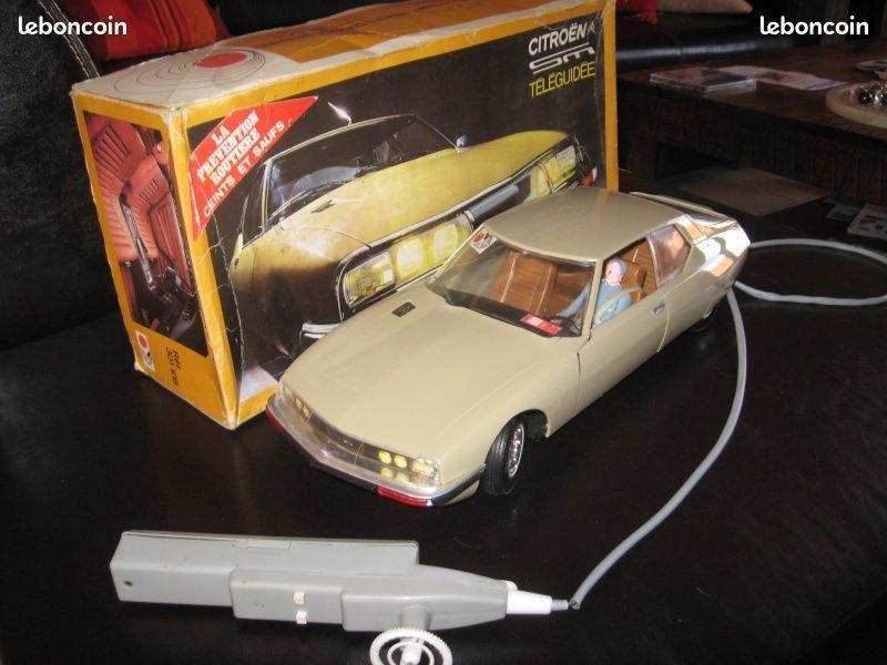 Mont blanc Matra 530 stuurwiel op het dak van de auto, Citro, Antiek en Kunst, Antiek | Speelgoed, Verzenden