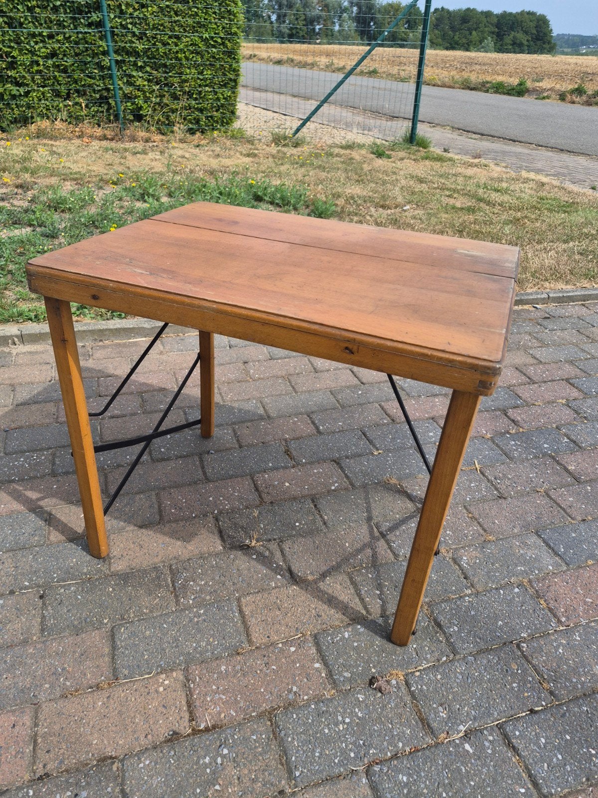 table Torck vintage en bois, Maison & Meubles, Tables | Tables mange-debout, Enlèvement