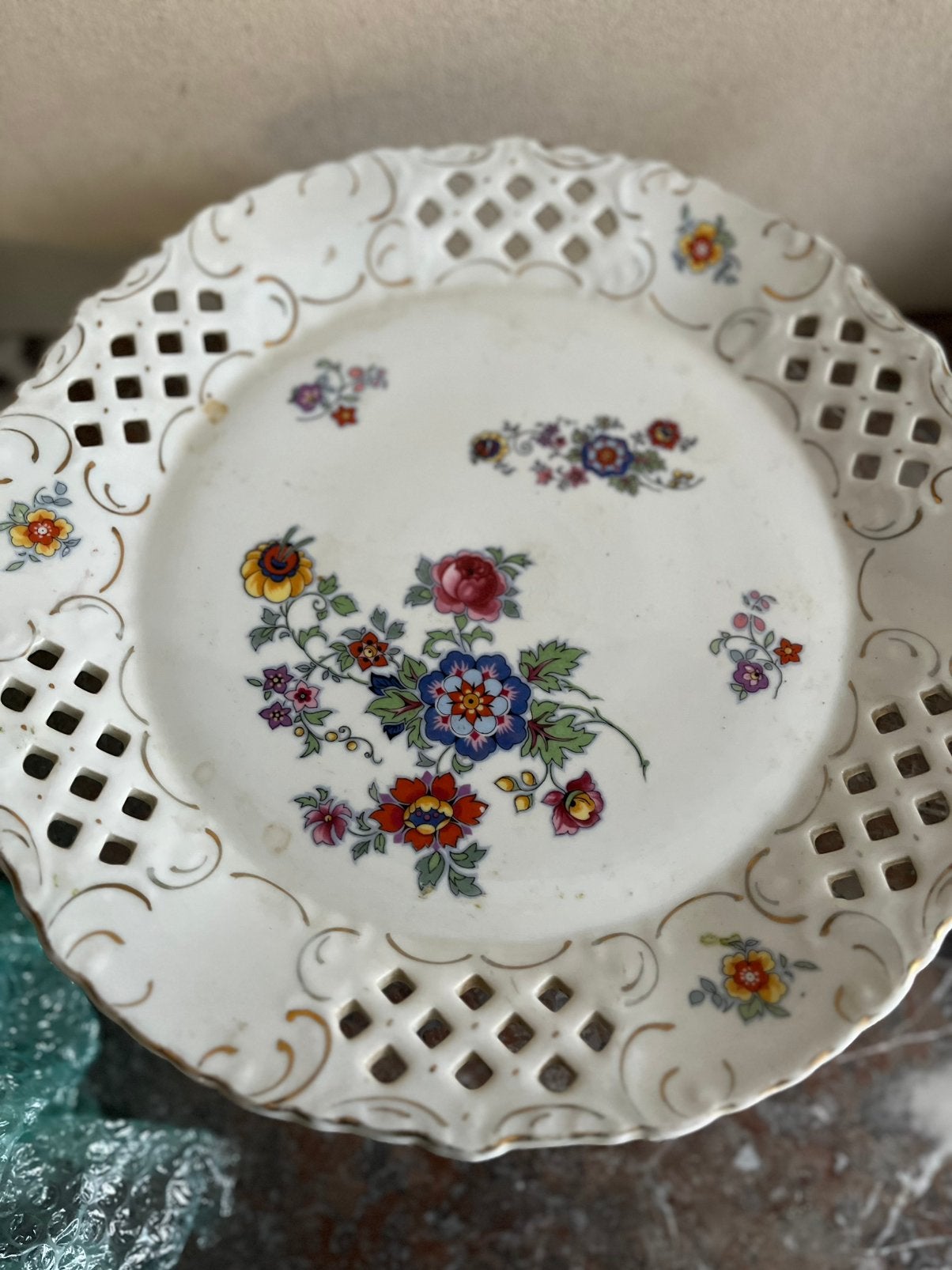 Plat sur pied, Antiquités & Art, Enlèvement
