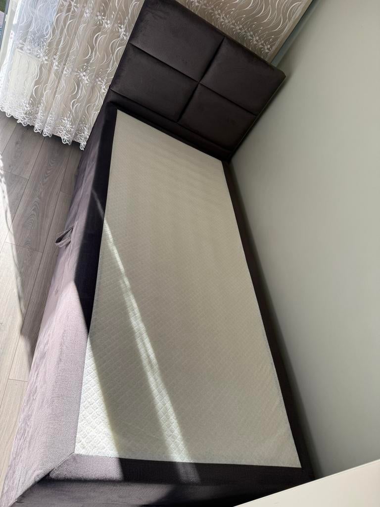 Box spring, Huis en Inrichting, Slaapkamer | Boxsprings, Ophalen, 90 cm, Zo goed als nieuw, 200 cm