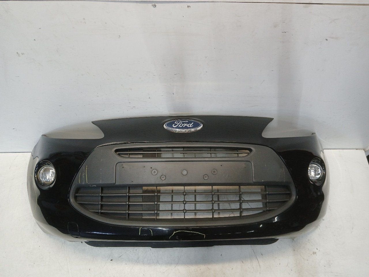 Bumper voor Ford Ka, Onderdelen@venauto.nl, Van der Ven Autorecycling B.V., Ettenseweg 76, 4706 PB Roosendaal, The Netherlands