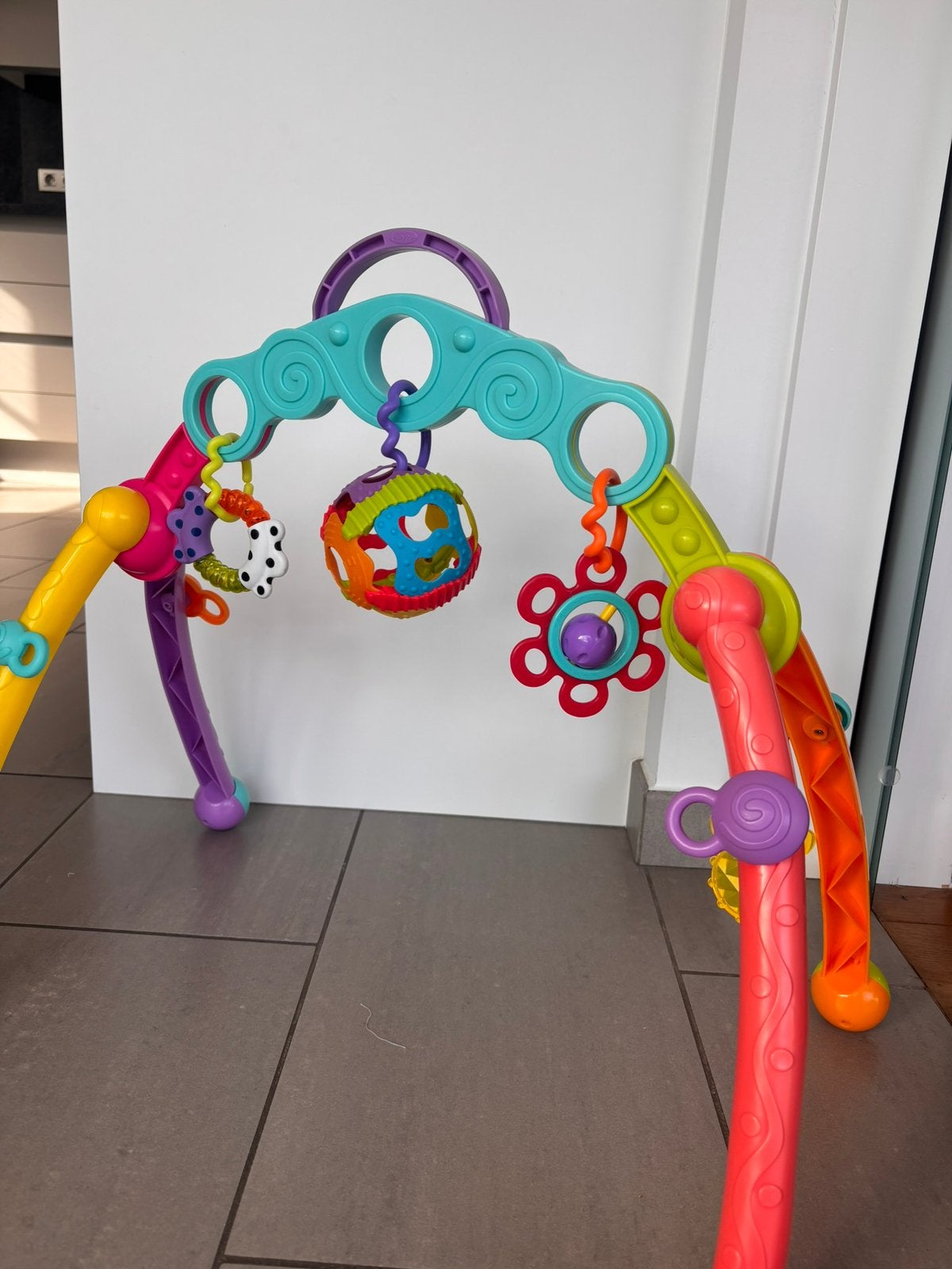 Playgro fold and go playgym speelboog, Enfants & Bébés, Enlèvement, Comme neuf