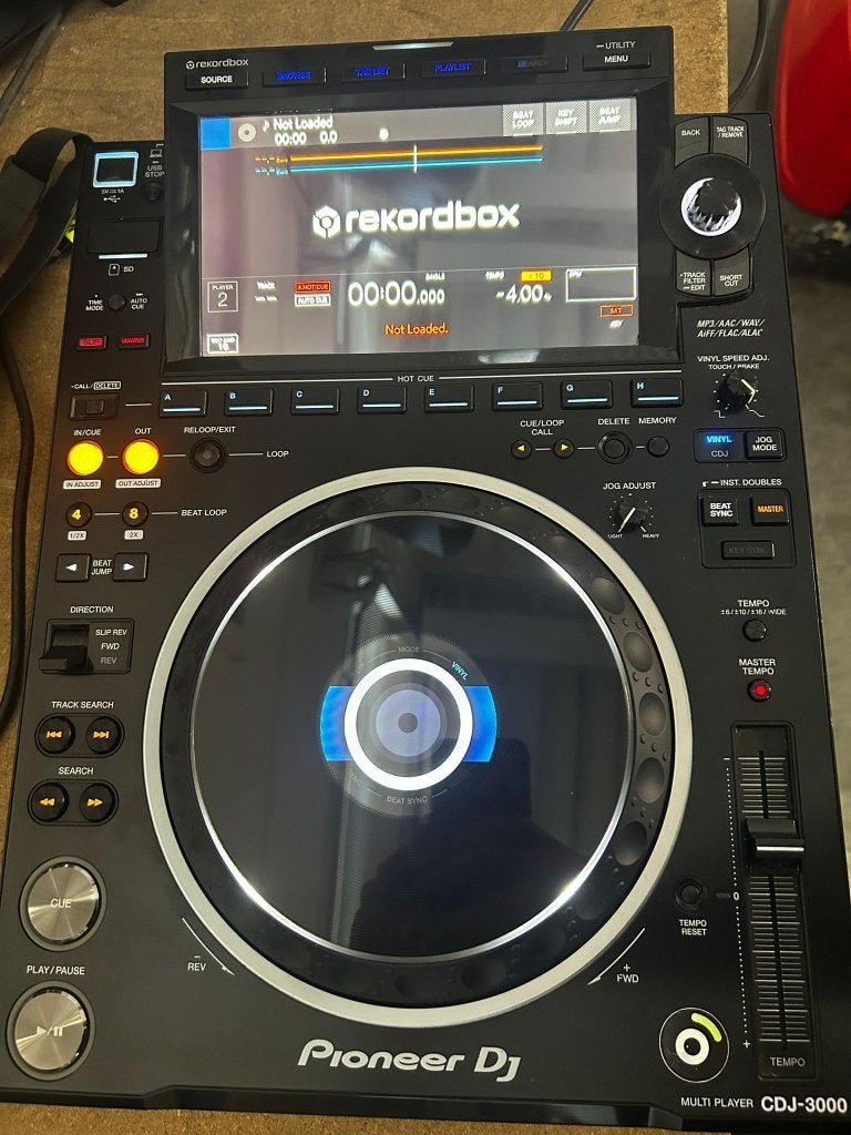 Pioneer CDJ 3000, Diensten en Vakmensen, Muzikanten, Artiesten en Dj's, DJ