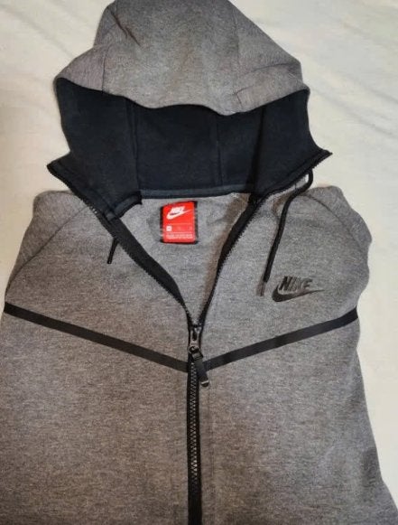 Technologie Nike, Gris, Enlèvement ou Envoi, Nike, Comme neuf