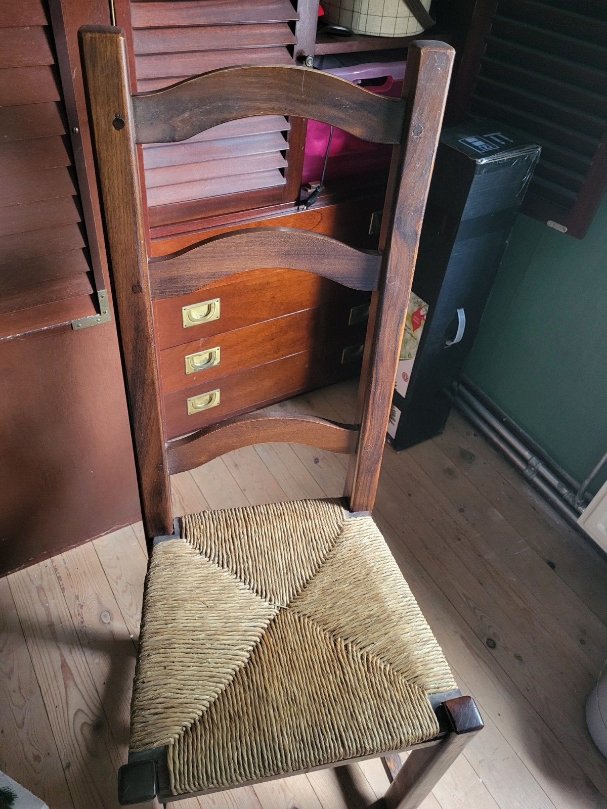 5 chaises, Antiek en Kunst, Antiek | Meubels | Stoelen en Sofa's, Ophalen