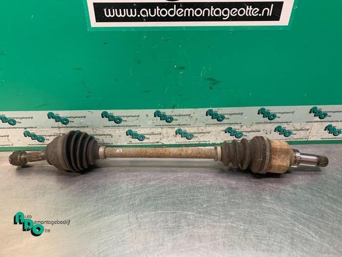 Aandrijfas links-voor van een Citroen C2 (C2 03-), Gebruikt, -, Ophalen of Verzenden, -