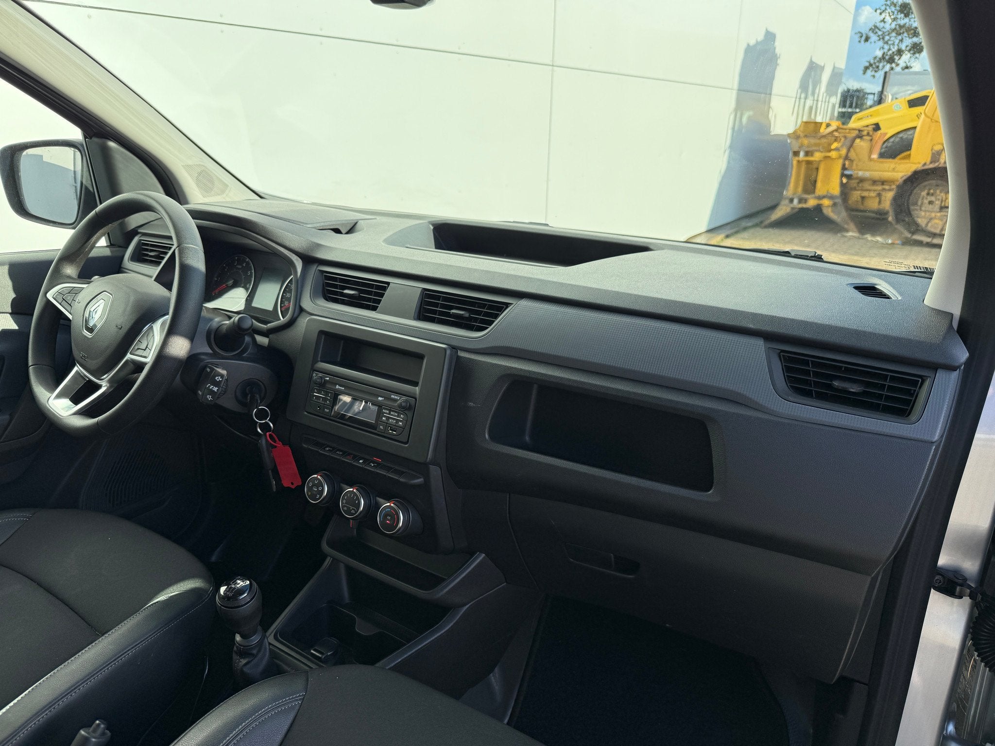 Renault Express 1.5 Blue dCi L1 Airco Cruise Control Trekhaa, Auto's, Voorwielaandrijving, Gebruikt, Euro 6, 4 cilinders