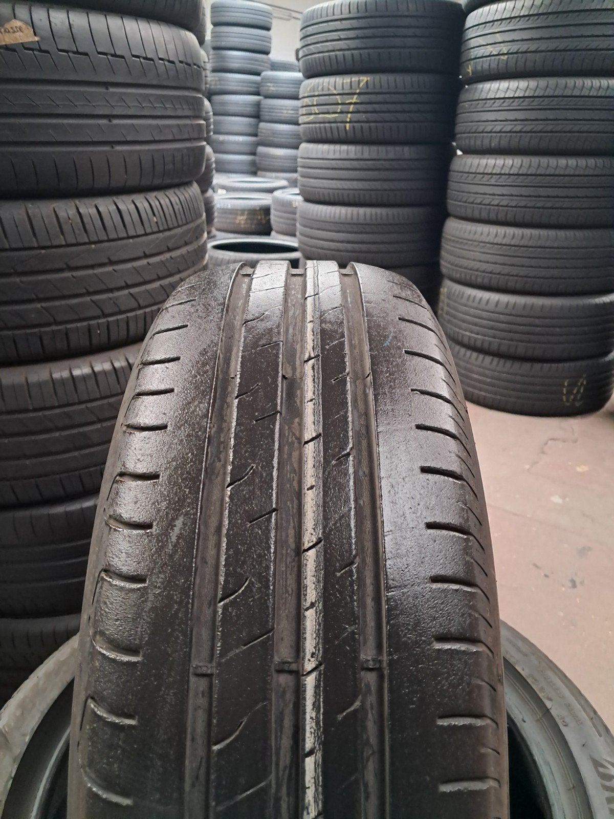 19565r15 195 65 r15 195/65/r15 GOODYEAR avec montage, Autos : Pièces & Accessoires, Enlèvement ou Envoi