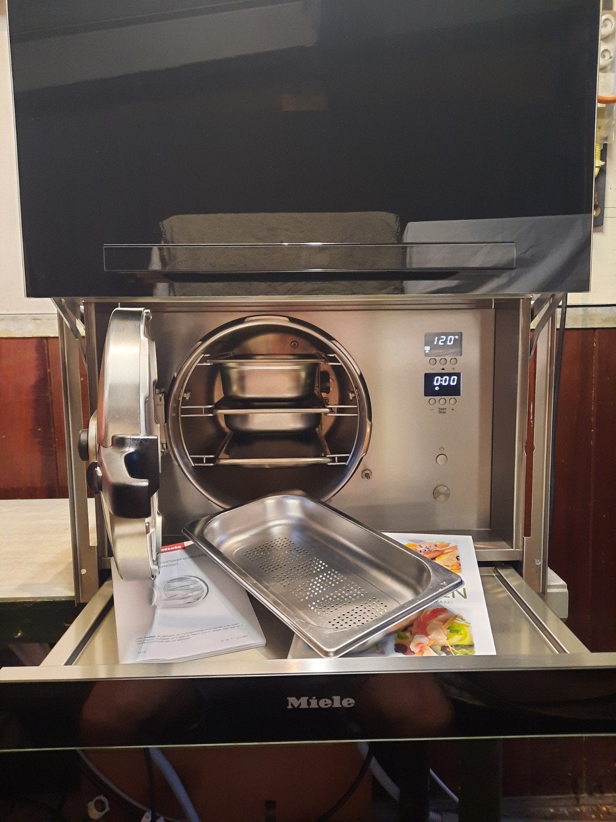nieuwste model Miele hogedruk stoomoven DGD7635 steamer, Four à vapeur, Encastré, Comme neuf, Enlèvement