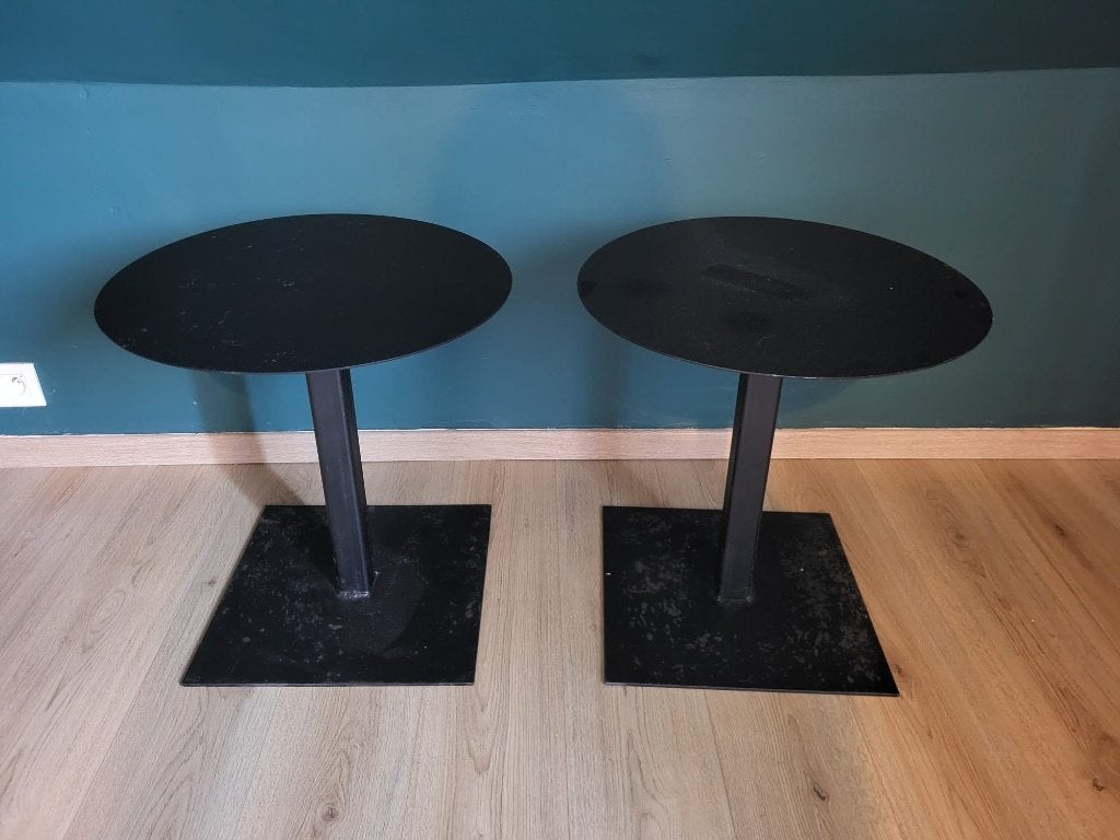 Tables basses en acier noir – style industriel, 50 – 75, Rond, Enlèvement, Utilisé