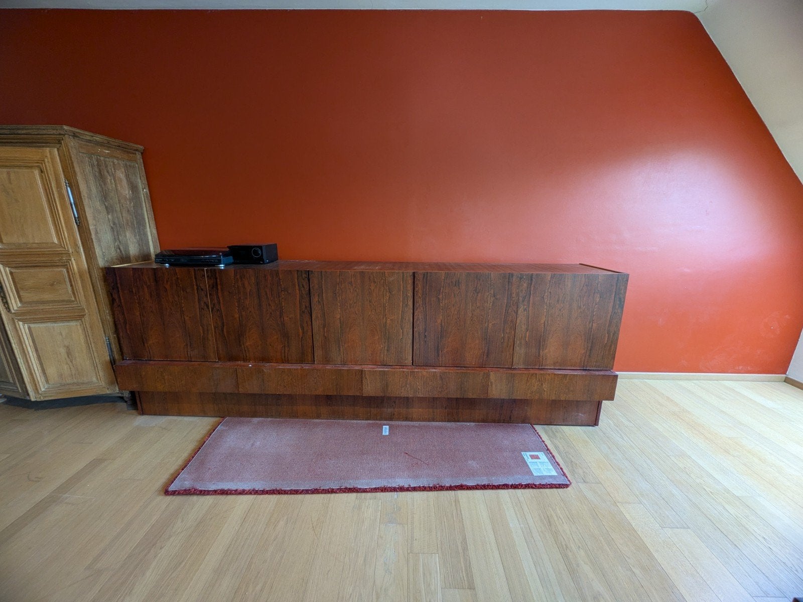 Exclusive Mid-Century Dressoir – Aurora Izegem, Enlèvement