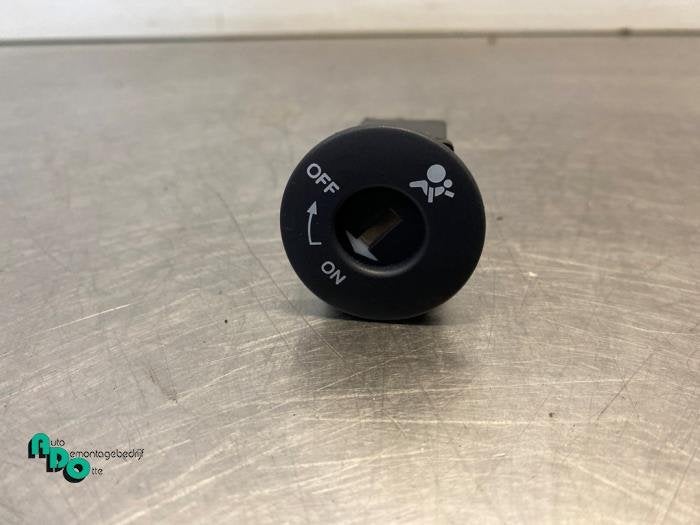 Airco Schakelaar van een Nissan Qashqai (Qashqai 07-), Gebruikt, -, -, Ophalen of Verzenden