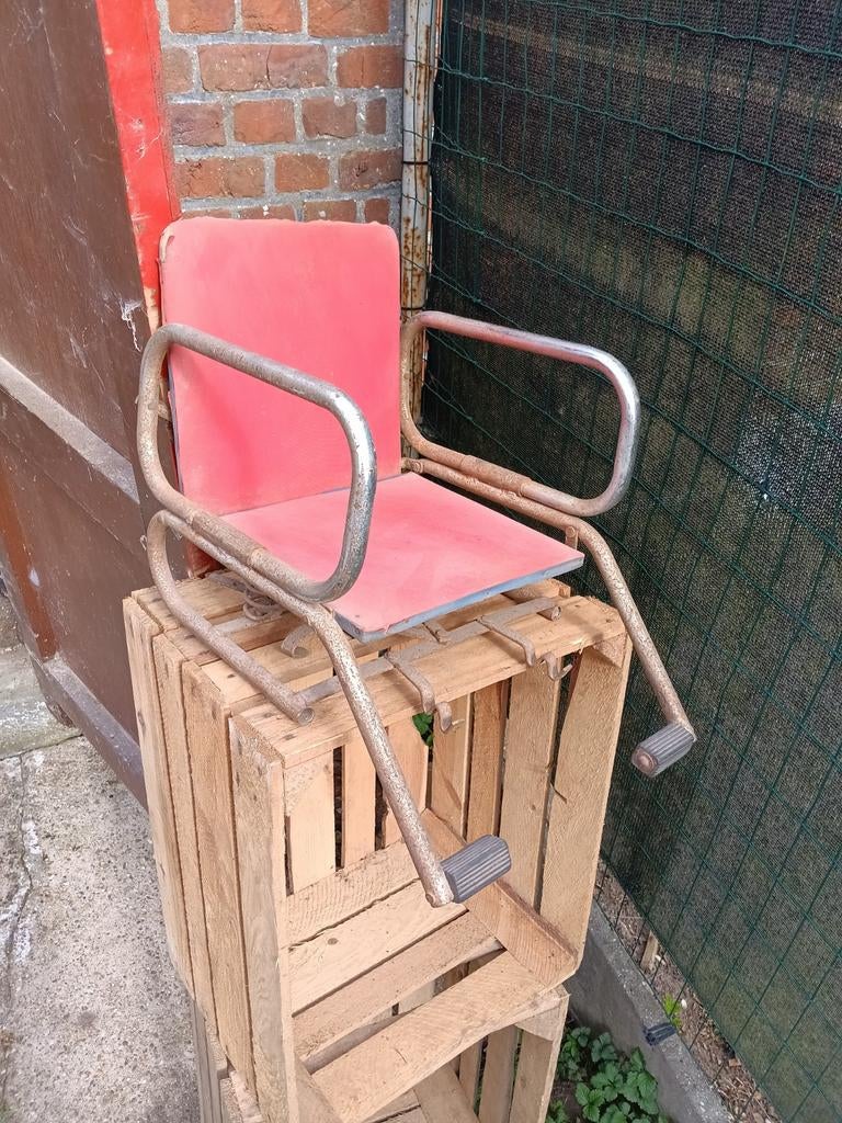Kinderzit oldtimer fiets/brommer, Ophalen