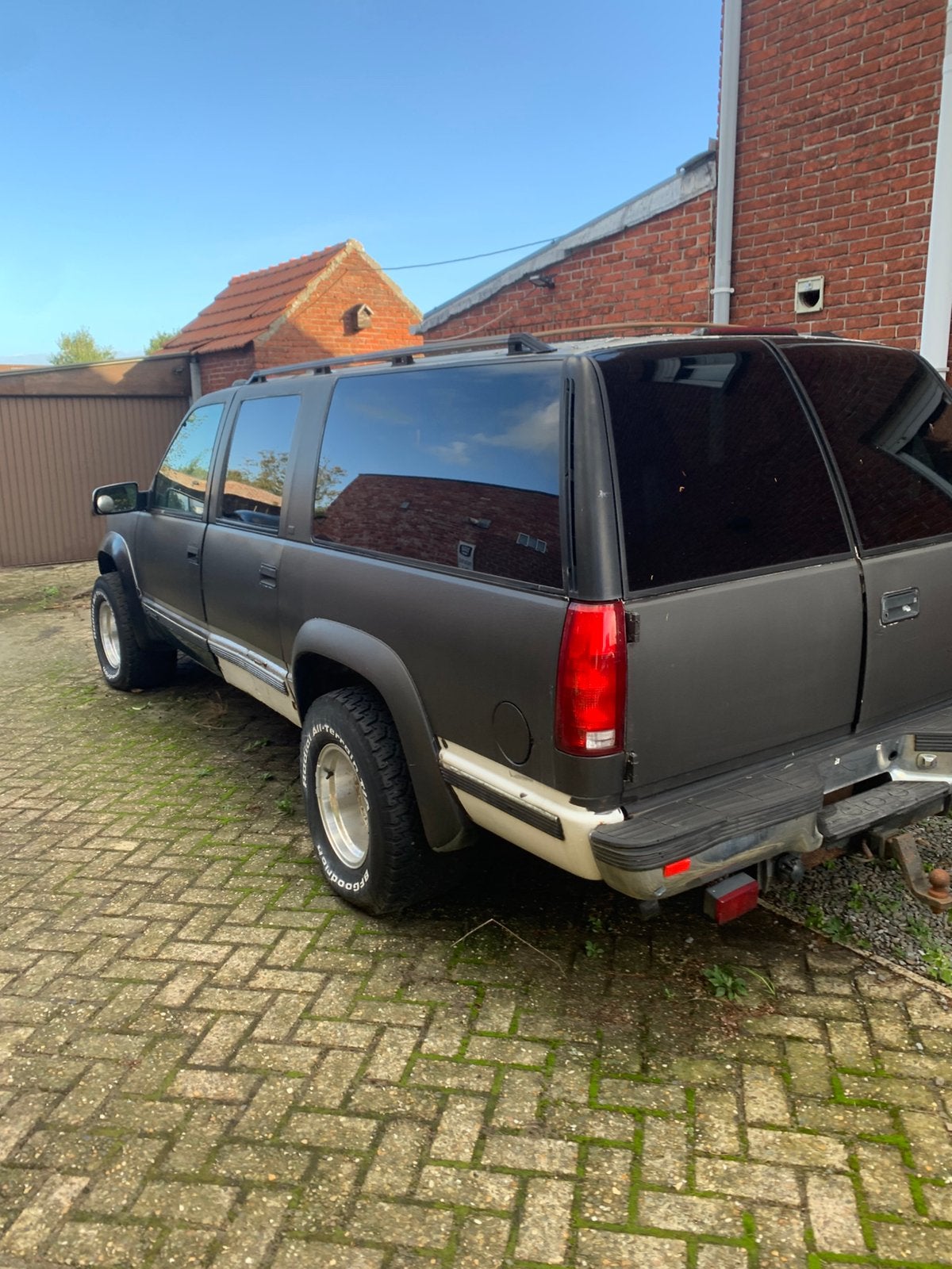 ** Chevrolet Suburban K2500 5.7 V8 LPG – 4x4 PROJECT**, Auto's, Automaat, 8 cilinders, Elektrische ramen, Chevrolet