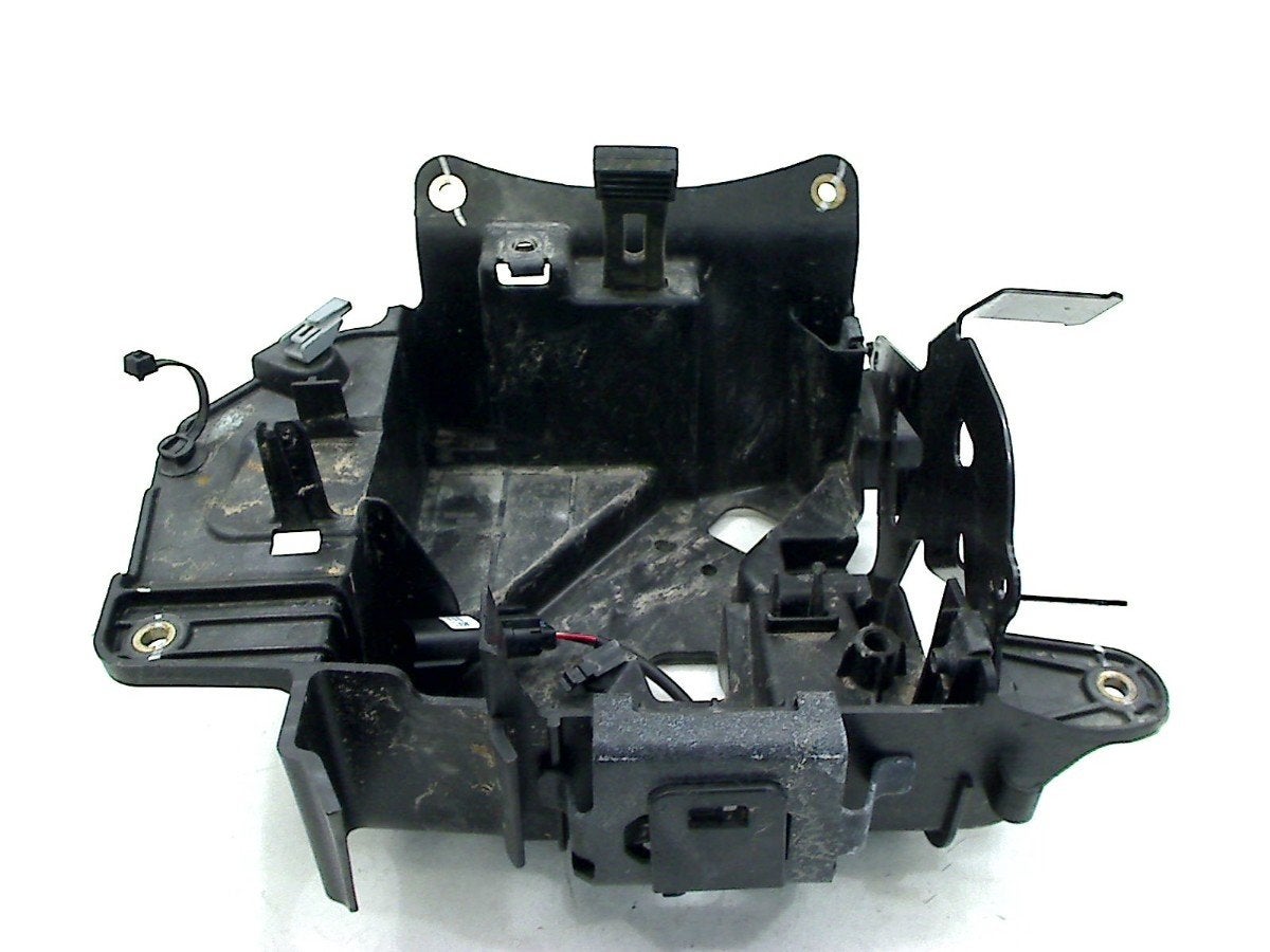CARENAGE PANNEAU INTERNE Indian Chief Dark Horse (01-2022/-), Dhr. S. di Majo, Utilisé, Info@cama-motorparts.nl, P.J. Troelstraweg 8 8
3144 CX  MAASSLUIS, NL