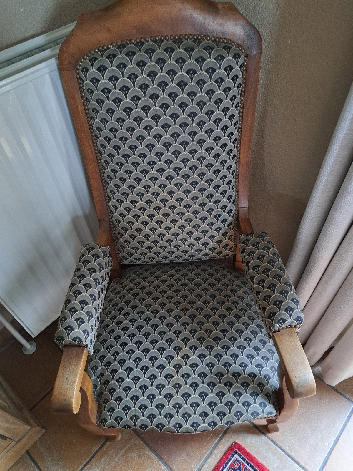 Fauteuil Voltaire, Enlèvement