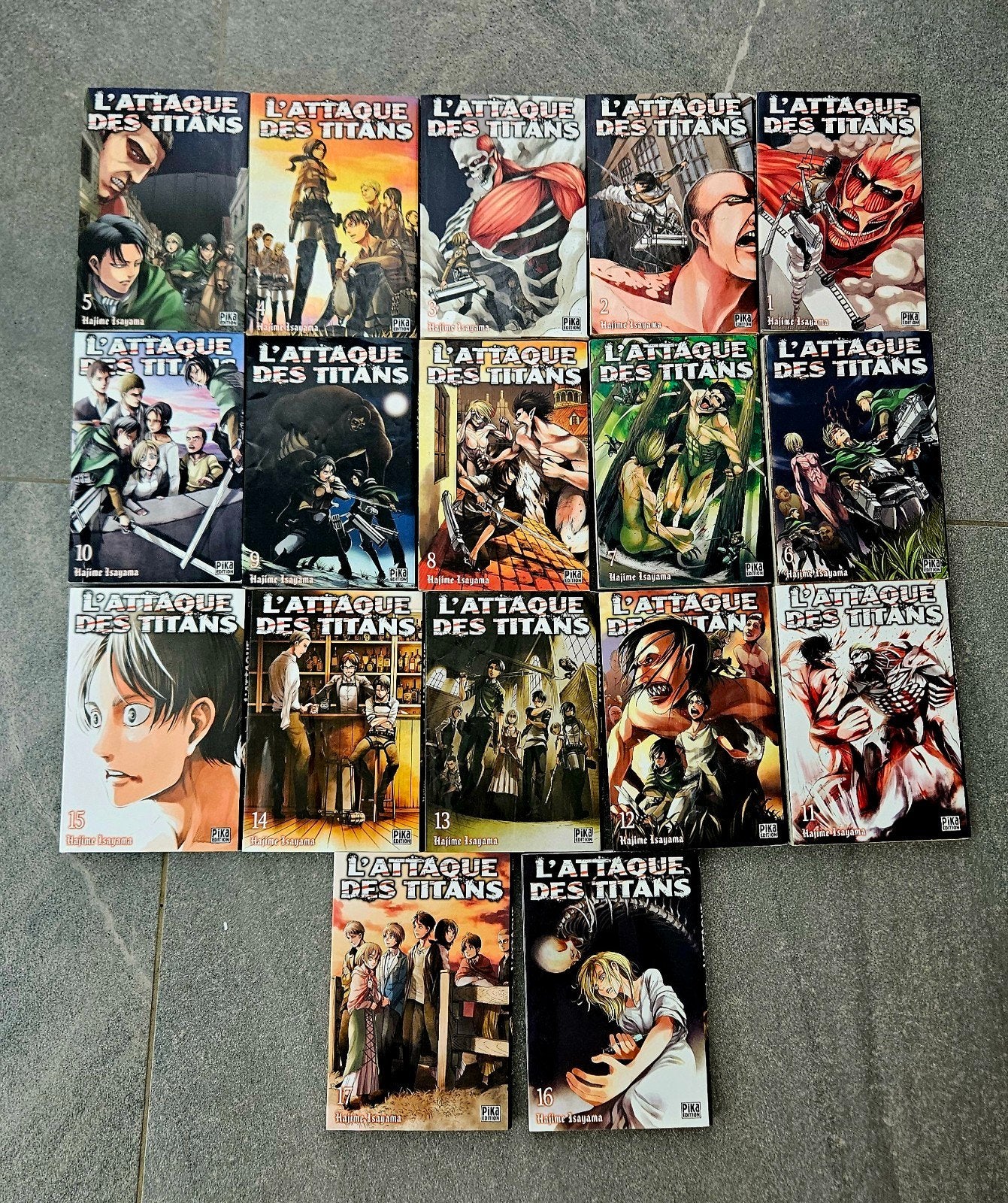 Attaque des Titans – Mangas tomes 1 à 17 VF, Livres, BD, Enlèvement ou Envoi, Comme neuf