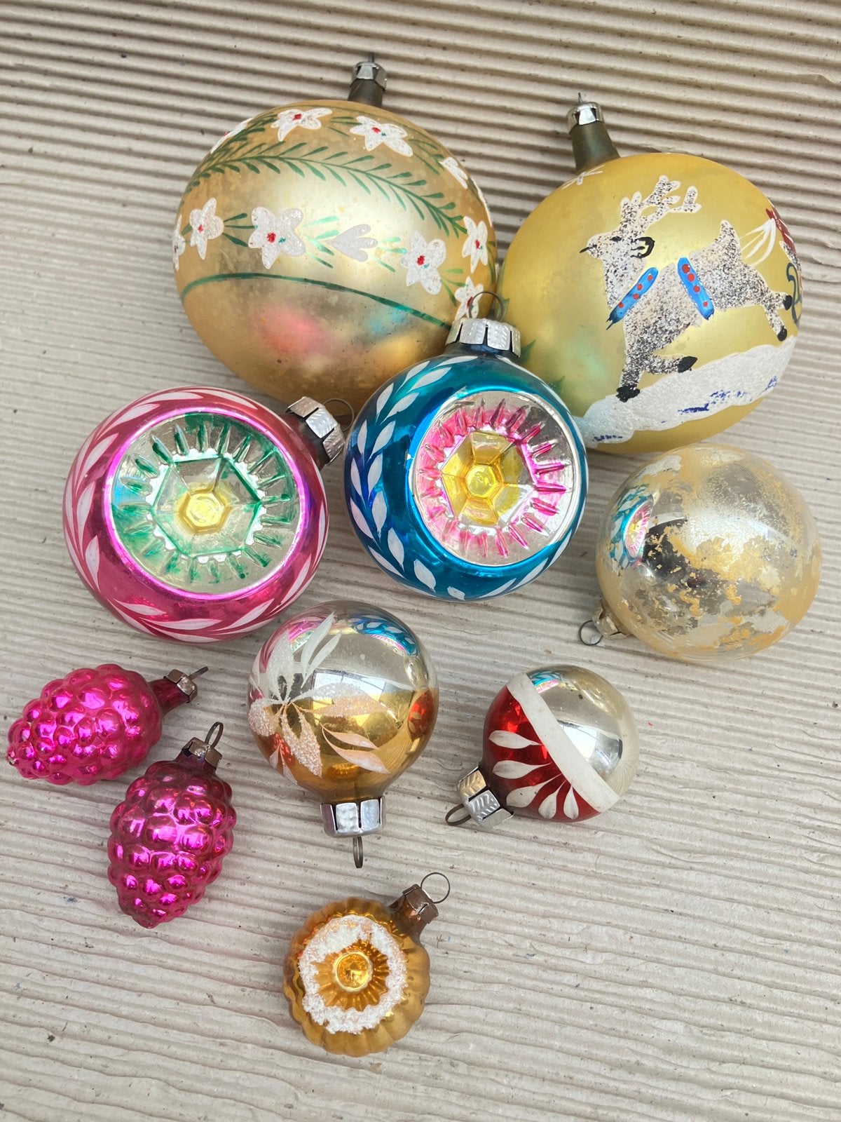 10 vieilles boules de Noël (Pologne - DDR), Divers, Enlèvement ou Envoi, Utilisé