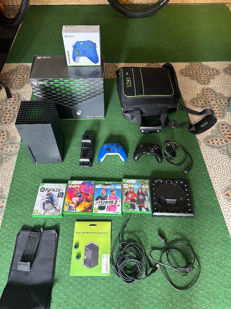 Xbox-serie X, Games en Spelcomputers, Ophalen of Verzenden, Zo goed als nieuw, Xbox Series X