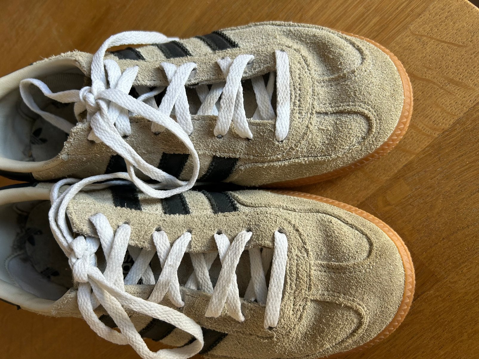 Handball spezial adidas, Vêtements | Femmes, Envoi, Comme neuf, Beige, Sneakers et Baskets