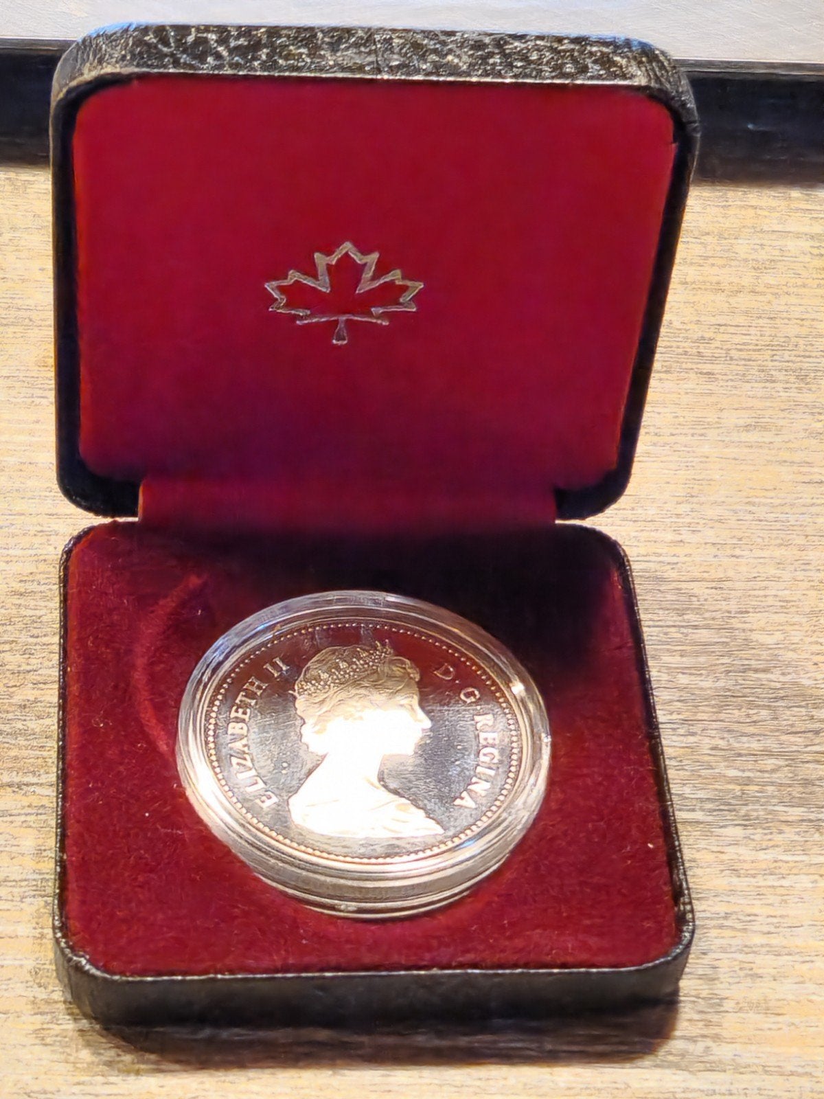 1 Dollar 1982 Regina Centennial – Proof + or, Timbres & Monnaies, Enlèvement ou Envoi