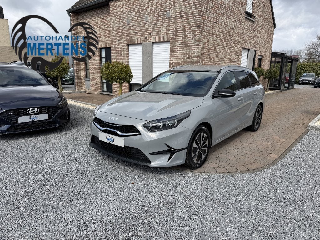 Kia Ceed SW 1.0 T-GDi EDITION FACELIFT VIRT/C EL/KOFFER 7J/G, Lane Keeping Assist, Leder en Stof, Bedrijf, 5 deurs