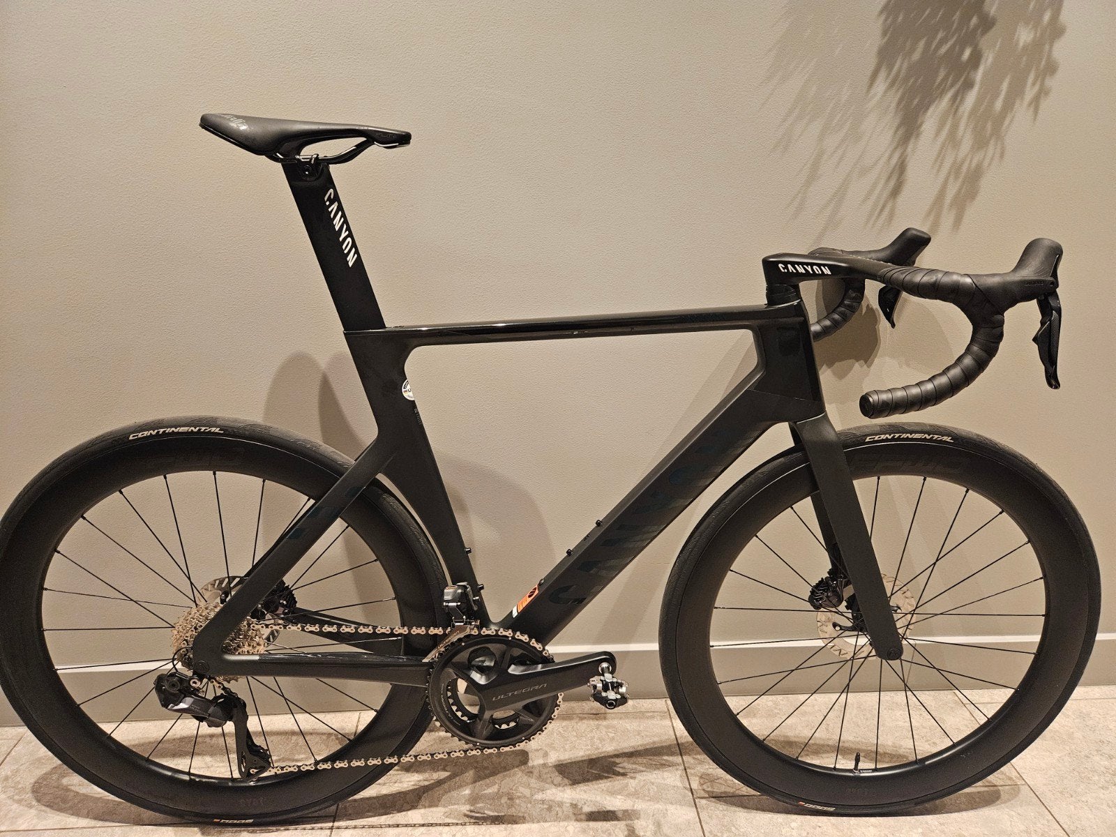 Canyon aeroad CFR, 28 inch, Carbon, Heren, Nieuw