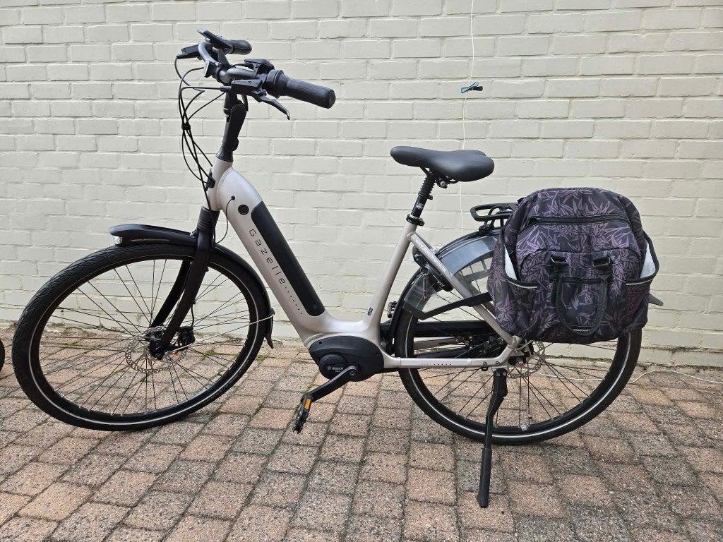 Gazelle Grenoble C8 elektrische fiets, Ophalen, Gebruikt, 47 tot 51 cm, 50 km per accu of meer