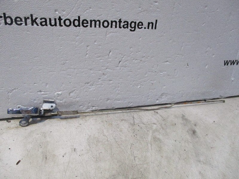 PORTIERGREEP BINNEN RECHTS VOOR Mercedes-Benz / 8 (W115), Gebruikt, Mercedes-Benz, Dialog.mb@mercedes-benz.com, Voor