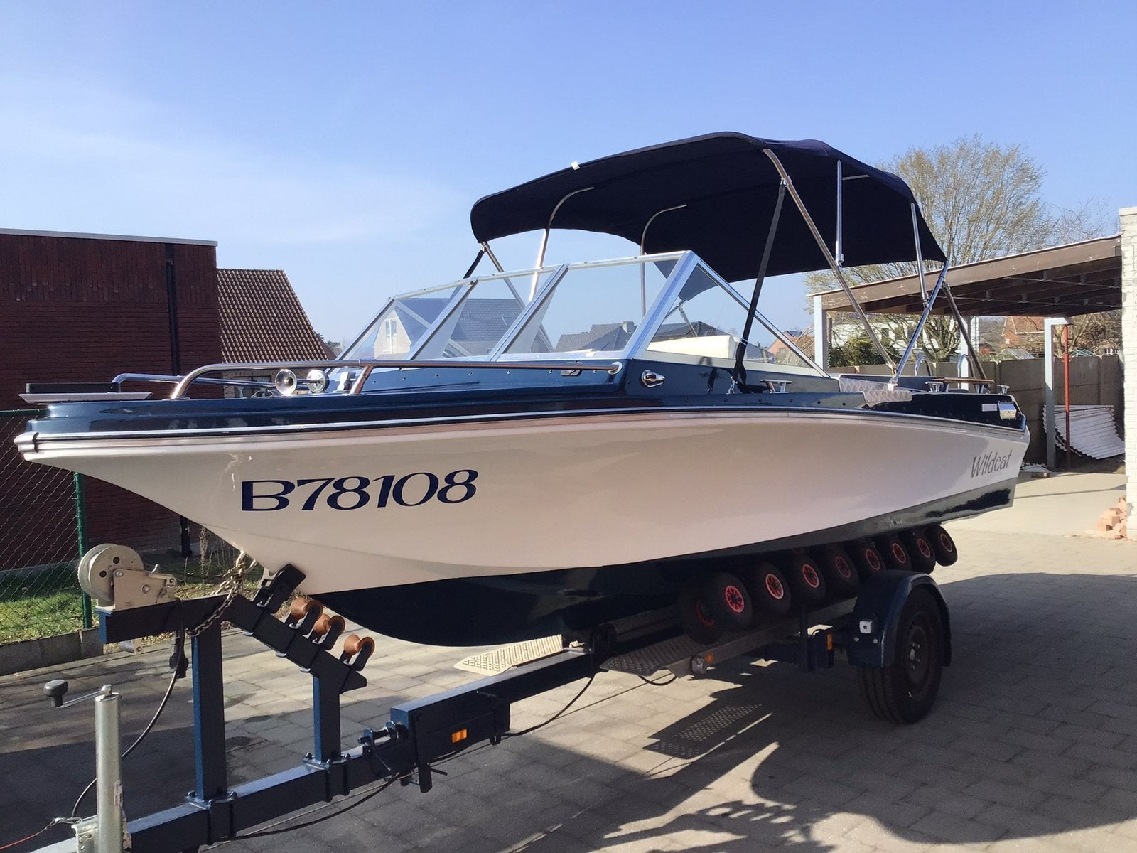 Motorboot Winner Wild Car, Watersport en Boten, Speedboten, Ophalen, Gebruikt