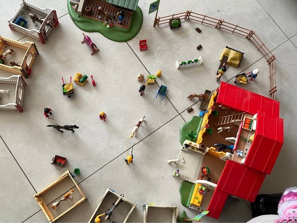 PLaymobil Manège + uitbreiding, Enlèvement ou Envoi, Bâtiment, Kit complet, Utilisé