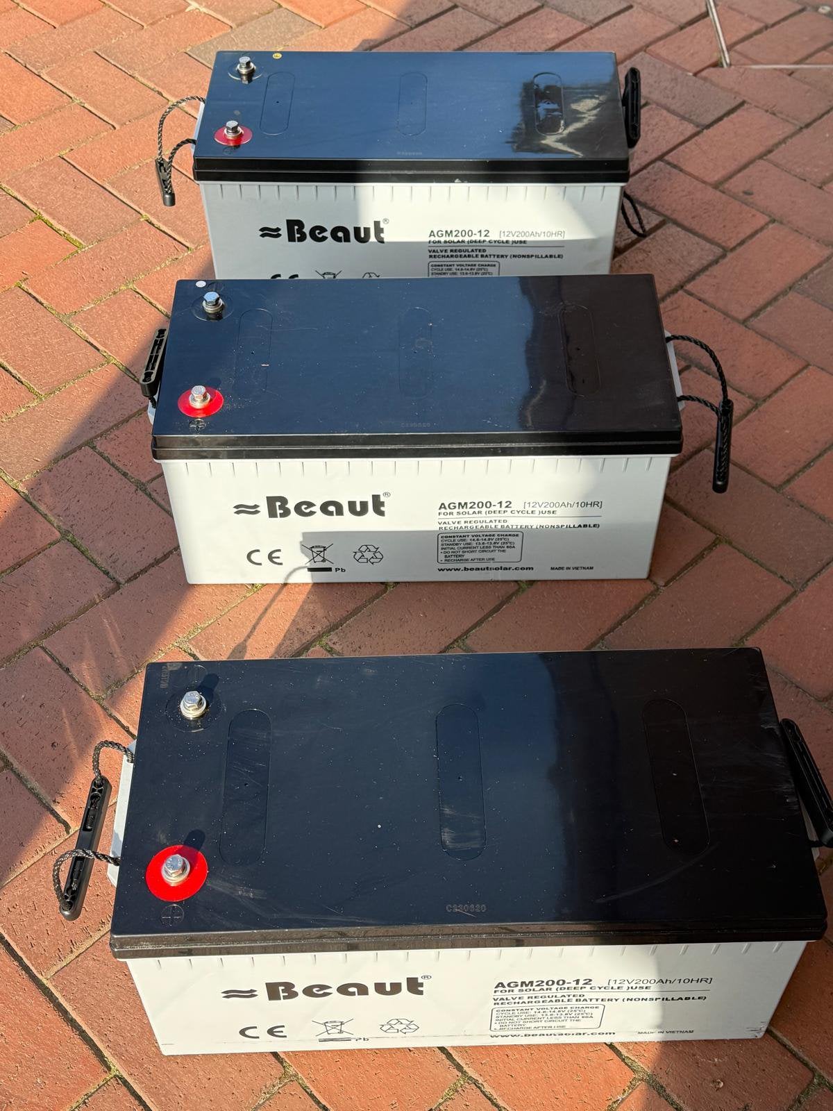 3 Beaut deep cycle AGM batterijen 200ah, Ophalen, Zo goed als nieuw