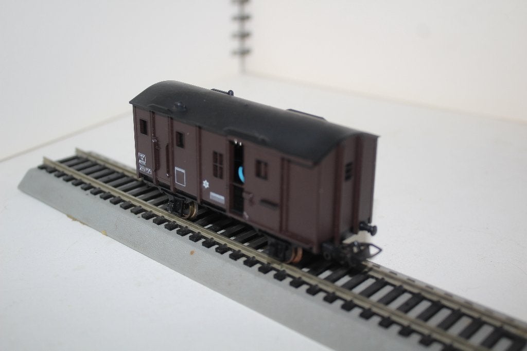 Jouef Ho Wagen met eindverlichting voor konvooien, Hobby en Vrije tijd, Gebruikt, Gelijkstroom, Jouef, Wagon