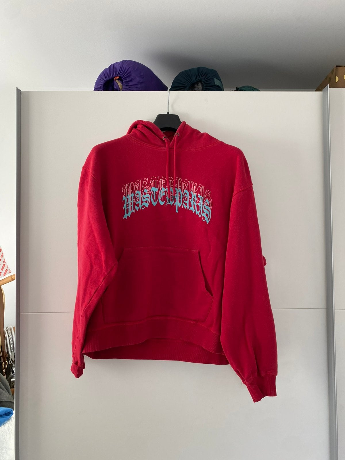 Wasted paris hoodie large, Ophalen of Verzenden, Zo goed als nieuw, Maat 52/54 (L), Rood