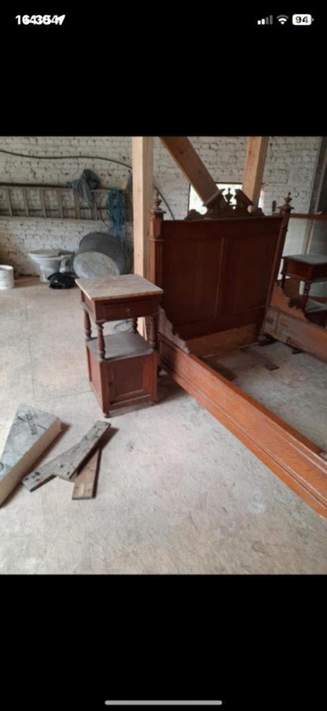 À vendre lit en chêne, Antiquités & Art, Antiquités | Meubles | Lits, Enlèvement