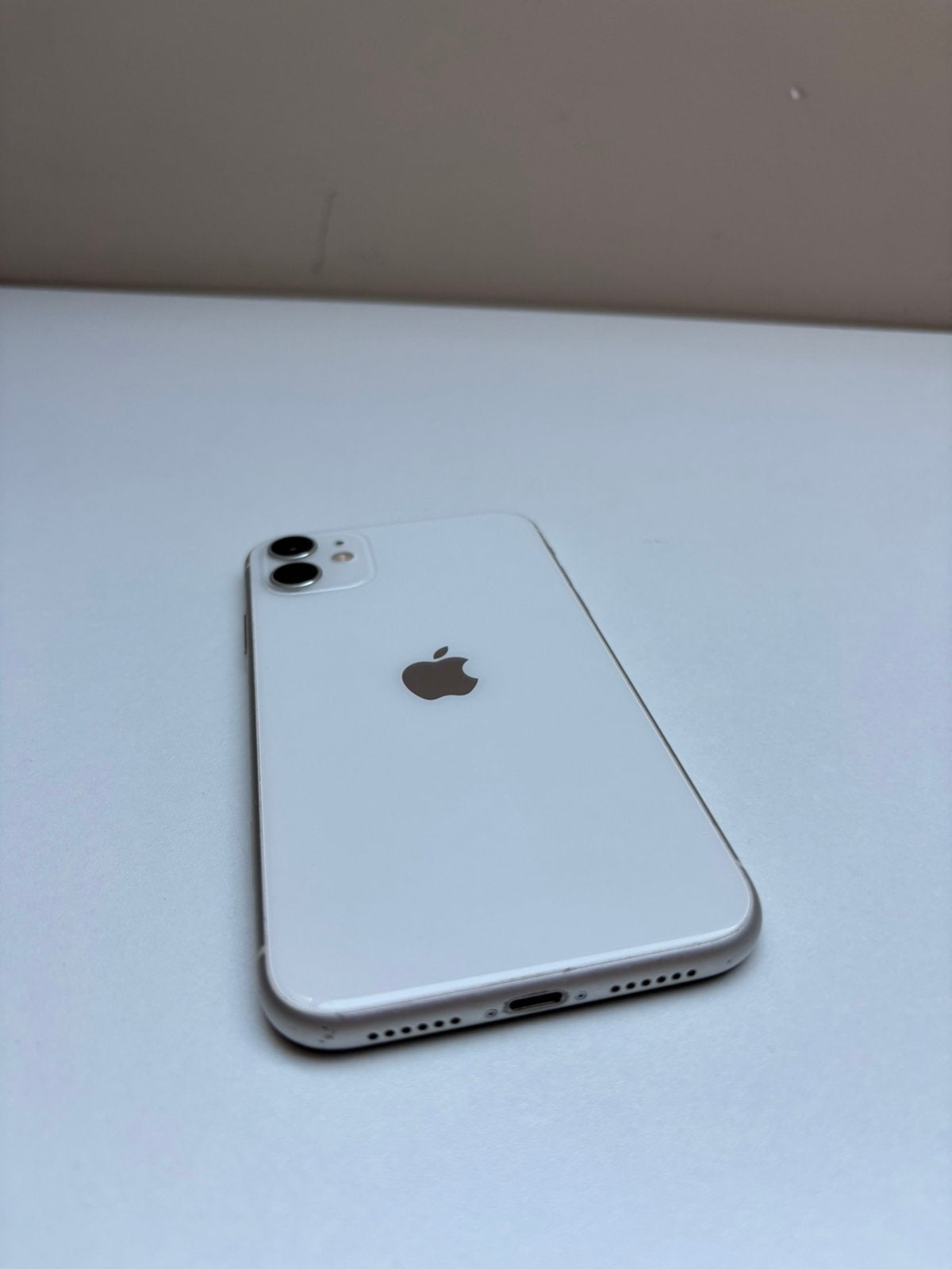 Apple iPhone 11 – 64 GB – wit – Goede staat, Telecommunicatie, Mobiele telefoons | Apple iPhone, Ophalen of Verzenden, Zo goed als nieuw