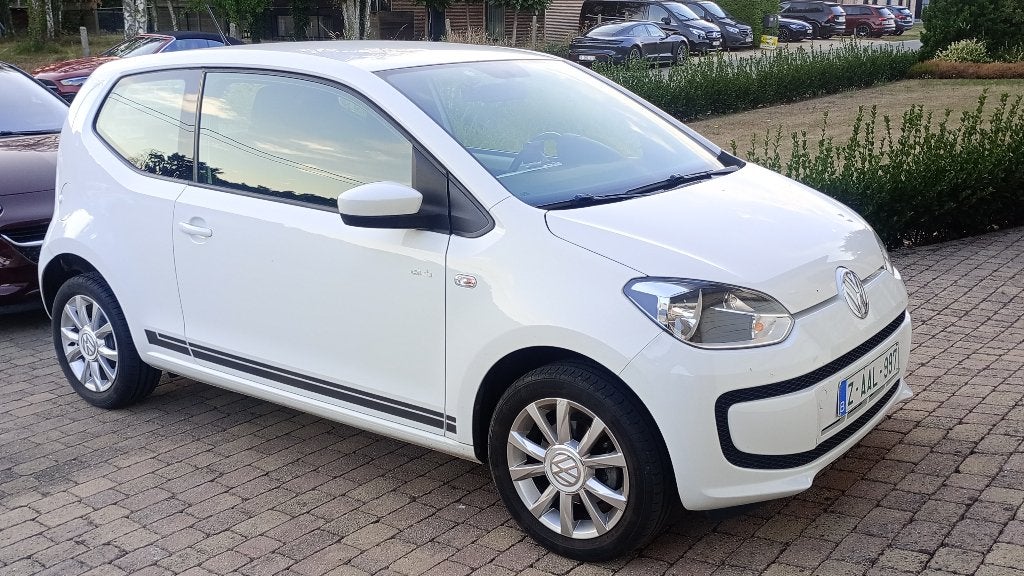 Vw up. In een perfecte staat. Airco! Zeer weinig km, Auto's, Voorwielaandrijving, Dealer onderhouden, Stof, Wit