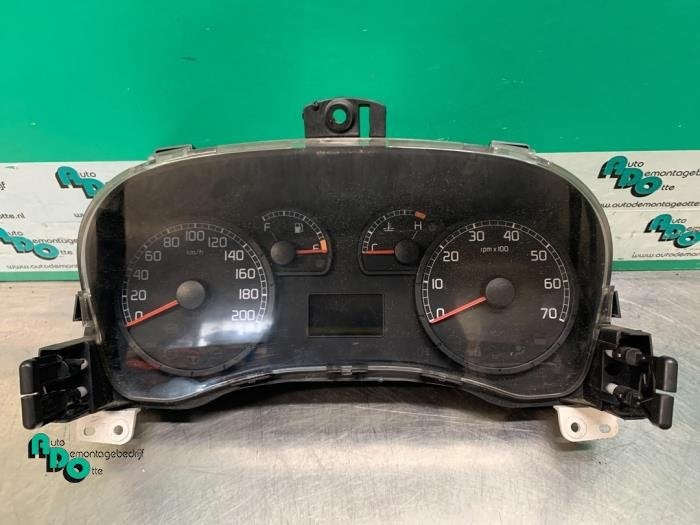 Instrument de bord d'un Fiat Punto (Punto 03-), -, 3 mois de garantie, Utilisé, Fiat