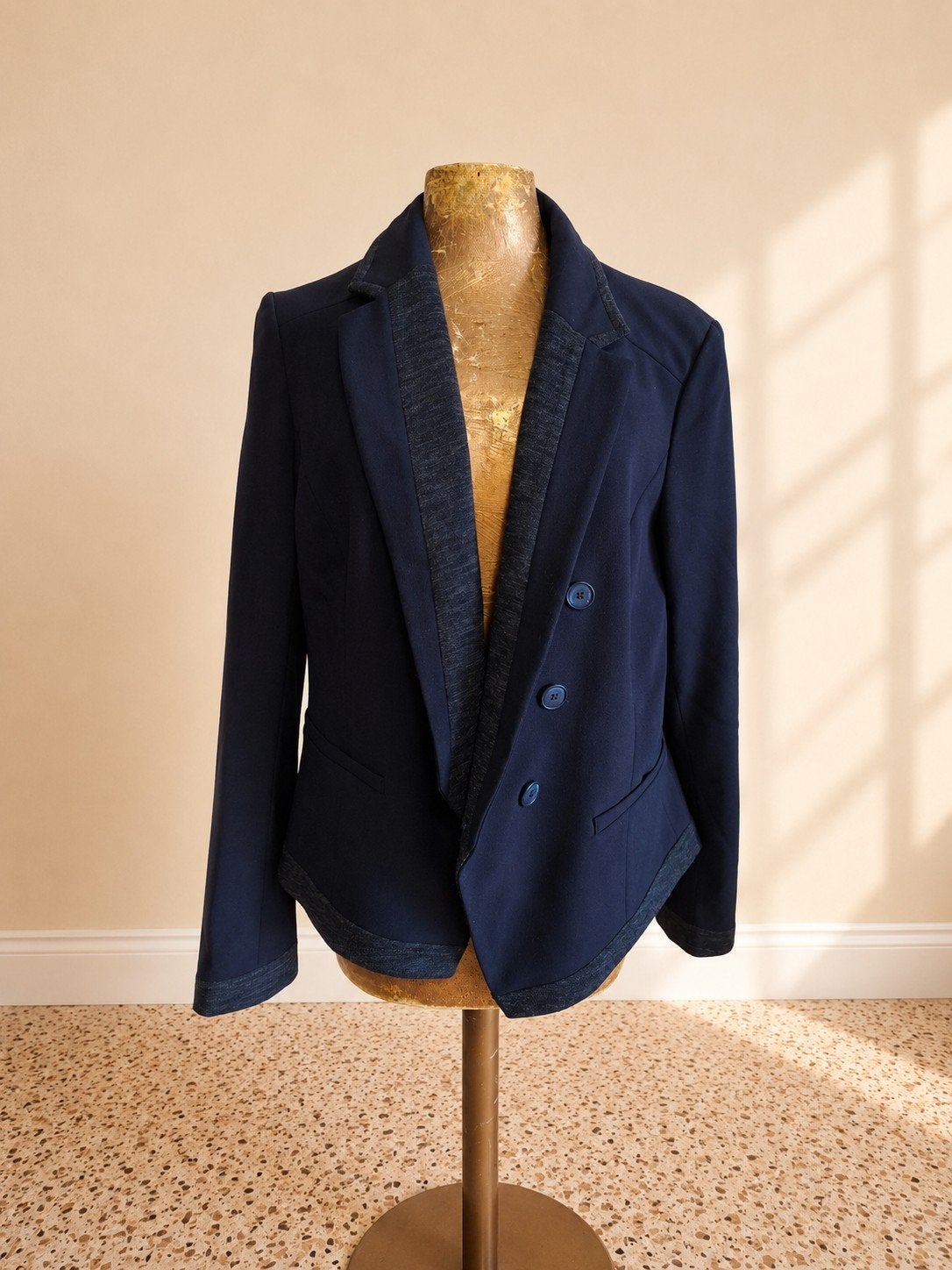 Blazer chic marine Femme Trussardi TM38, Taille 38/40 (M), Porté, Bleu, Trussardi