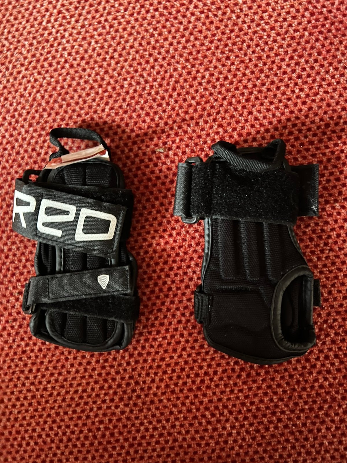 Pols beschermers REO maat S/M, Sport en Fitness, Skateboarden, Ophalen, Zo goed als nieuw, Bescherming
