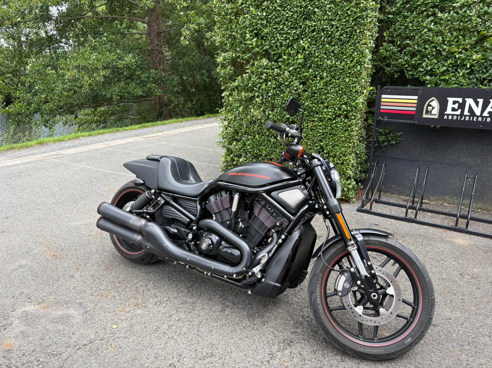 Night Rod Special 1850km - Luchtvering V-rod, Gebruikt, Particulier