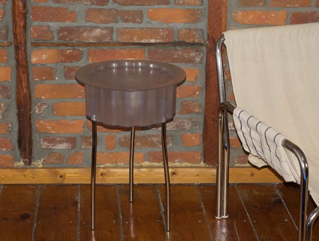 IKEA HATTEN tafel, Huis en Inrichting, Minder dan 50 cm, Gebruikt, 50 tot 75 cm, Overige materialen