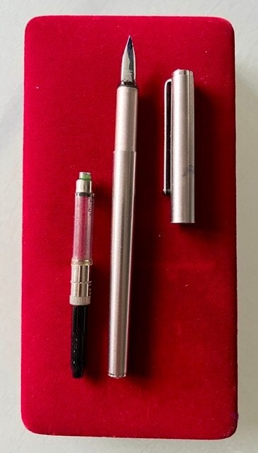 1 Mont Blanc „Nobility” pen + 1 Parker 95 pen, Verzamelen, Ophalen, Zo goed als nieuw, Vulpen, Mont Blanc