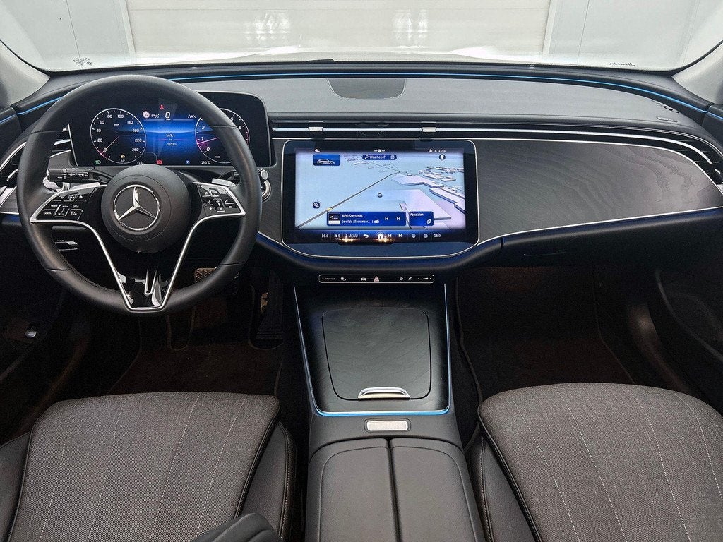 Mercedes-Benz E-Klasse 200 Break Luxury Line | Panoramisch D, Automaat, Gebruikt, Zwart, 4 cilinders